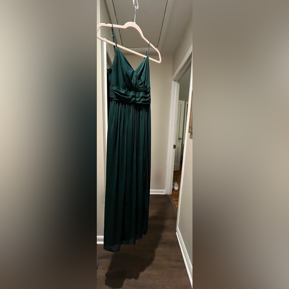 Bridesmaid dress in Forrest green